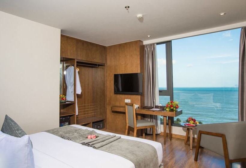 اتاق لوکس با چشم‌انداز دریا, Dtx Hotel Nha Trang