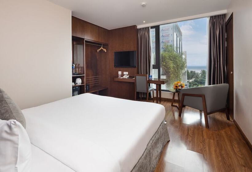 اتاق خانوادگی با چشم‌انداز دریا, Dtx Hotel Nha Trang