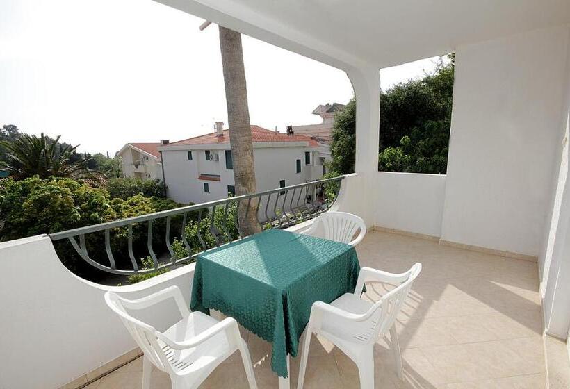 آپارتمان 1 خوابه با تراس, Guesthouse Drašković
