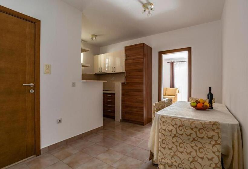 اتاق خانوادگی, Guesthouse Drašković