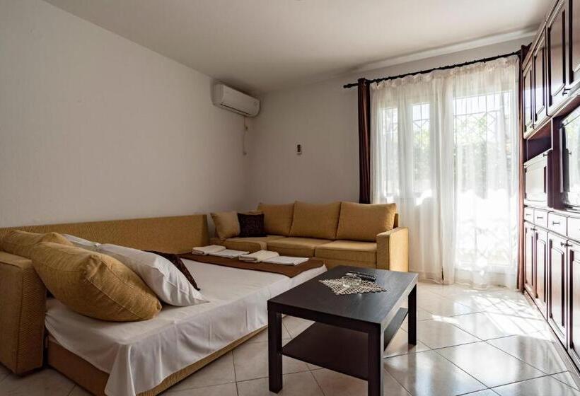 اتاق خانوادگی, Guesthouse Drašković
