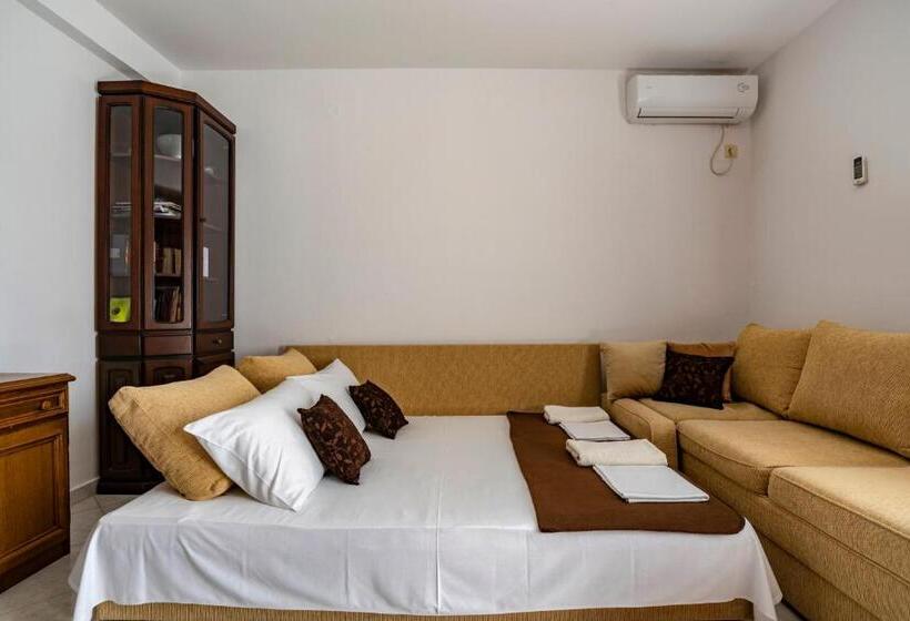 اتاق خانوادگی, Guesthouse Drašković