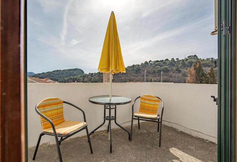 استودیوی استاندارد, Guesthouse Drašković