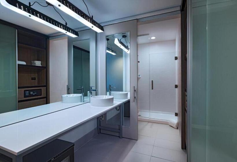 اتاق استاندارد, Aloft Waco Downtown