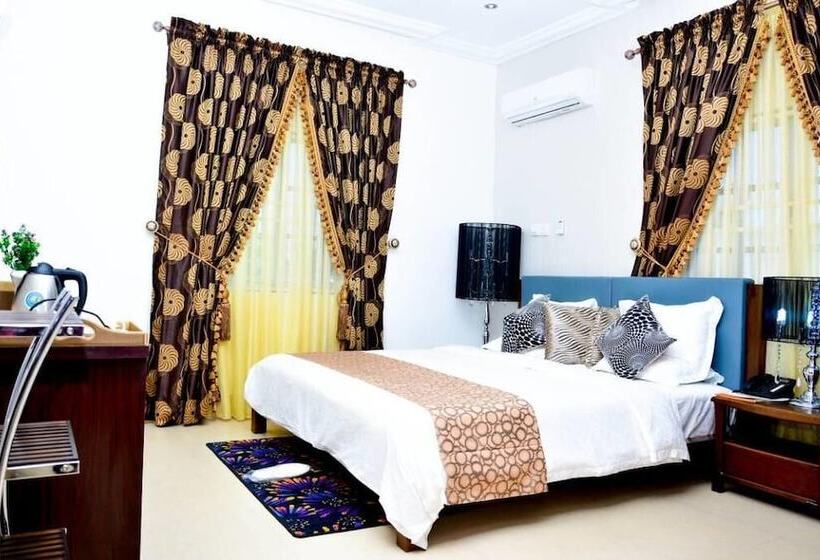 اتاق لوکس, Crystal House