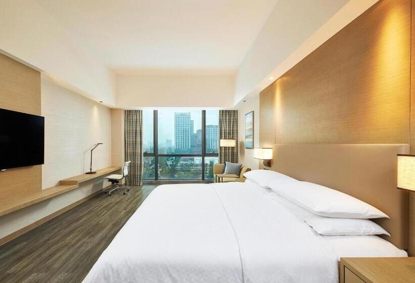 اتاق لوکس با تخت بزرگ, Four Points By Sheraton Jiaxing