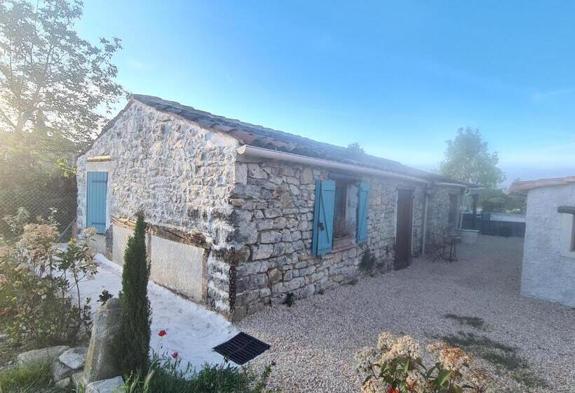 اتاق استاندارد با چشم‌انداز شهر, La Ferme Constantin