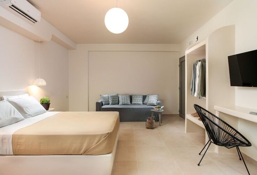 استودیوی استاندارد, Sweet Home Naxos