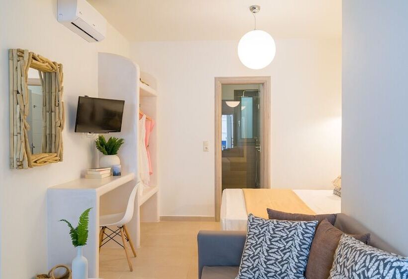 اتاق استاندارد, Sweet Home Naxos
