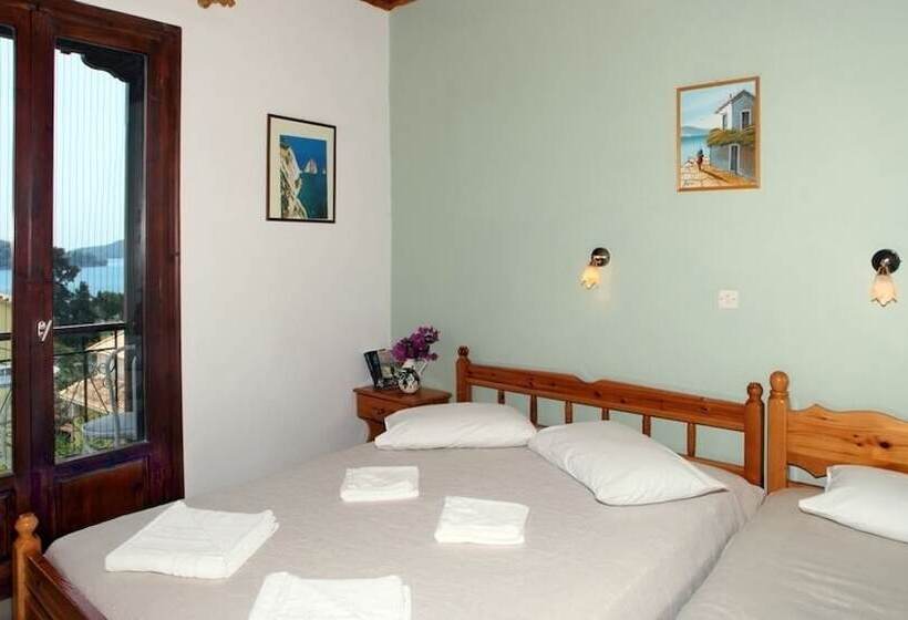 Triple Room Sea View, Nostos