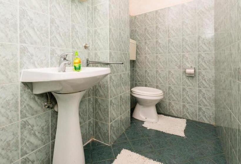 اتاق استاندارد با سرویس بهداشتی مشترک, Rooms Kisic