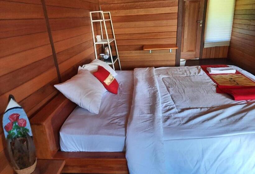 اتاق استاندارد سه نفره, Besar Bulan Baru   Senggigi