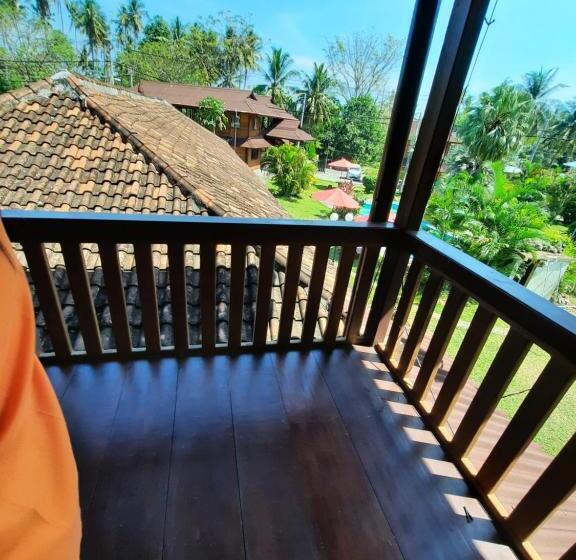 اتاق استاندارد سه نفره, Besar Bulan Baru   Senggigi
