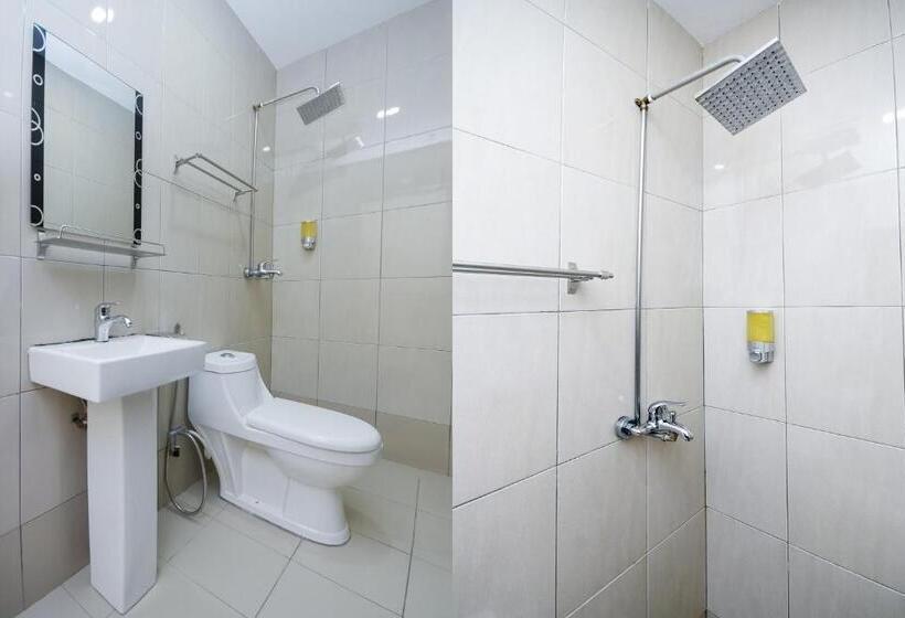 اتاق استاندارد با تخت بزرگ, Ys Inn By Oyo Rooms