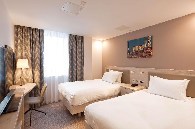 اتاق استاندارد, Hampton by Hilton Leeds City Centre