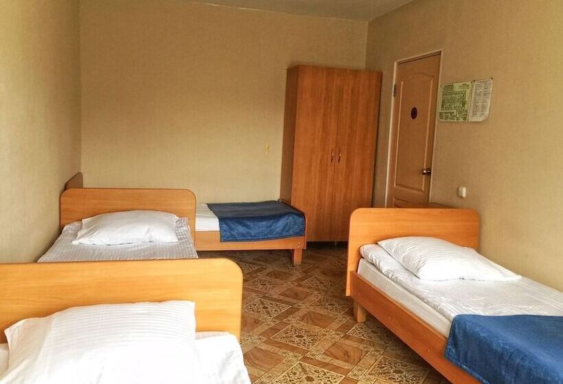 Economy Quadruple Room, Kurgan