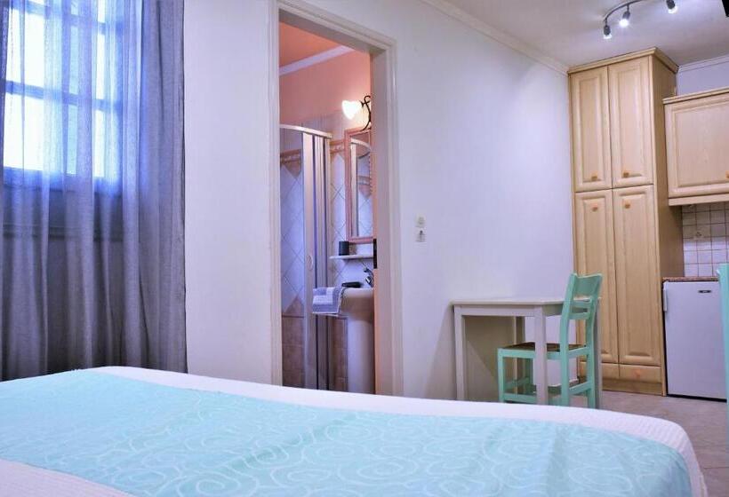 اتاق استاندارد, Avra Milos