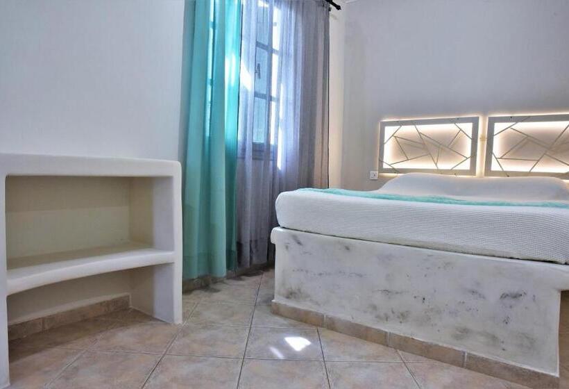 اتاق استاندارد, Avra Milos