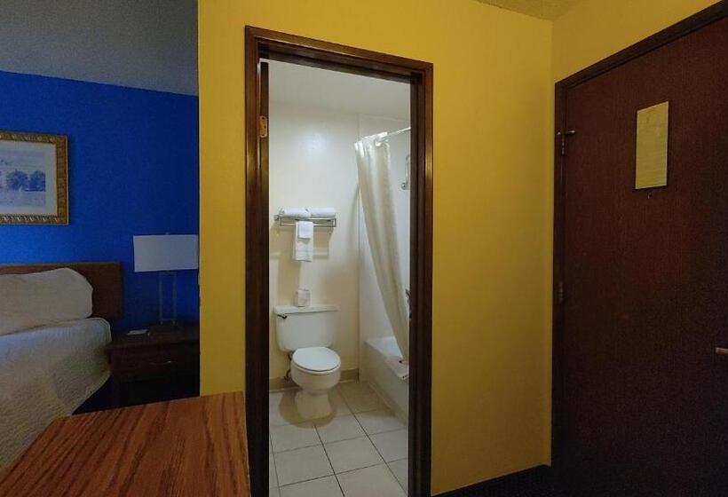 Standard Room, Days Inn By Wyndham Pocatello University Area