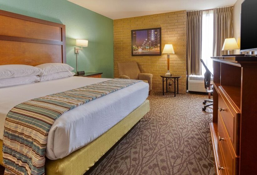 Deluxe Room, Drury Inn & Suites Atlanta Morrow