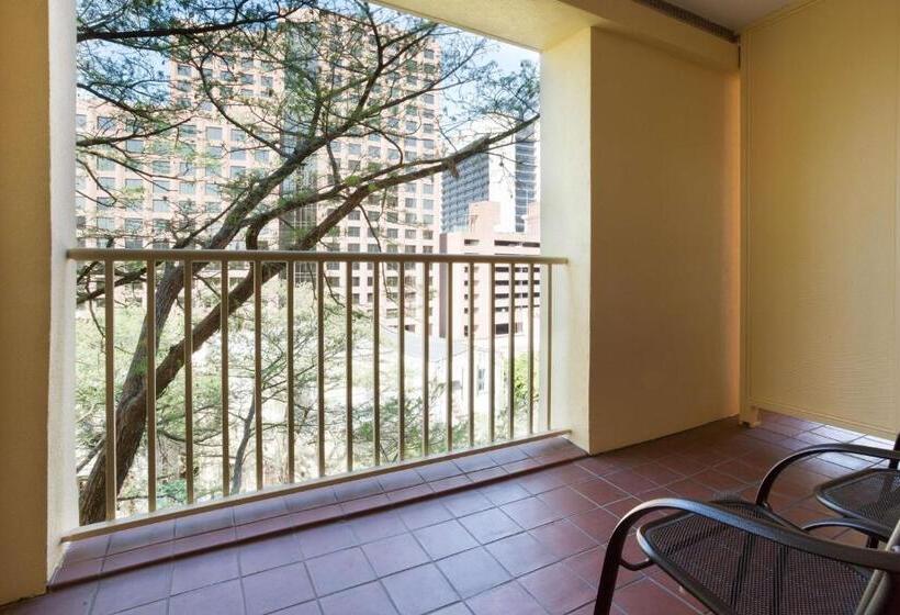 Suite avec Terrasse, Drury Inn & Suites San Antonio Riverwalk