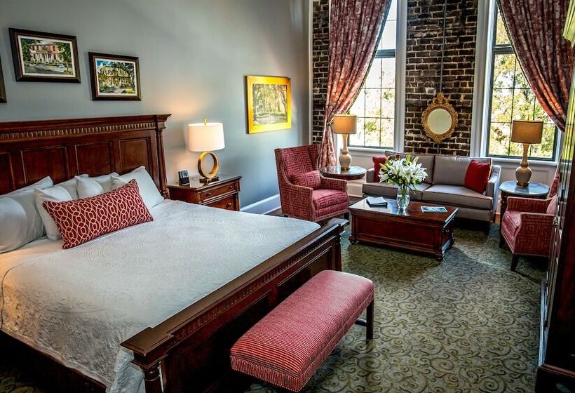 اتاق لوکس, East Bay Inn, Historic Inns Of Savannah Collection