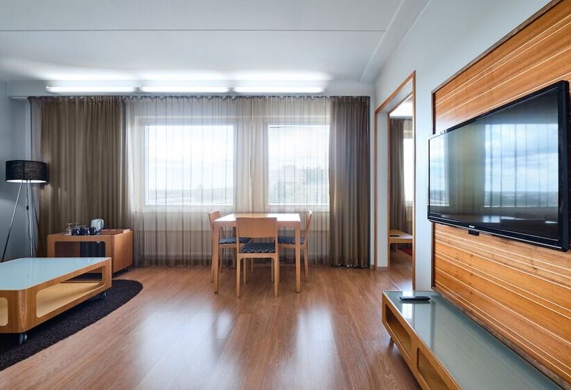 سوییت جونیور, Greenstar Hotel Lahti