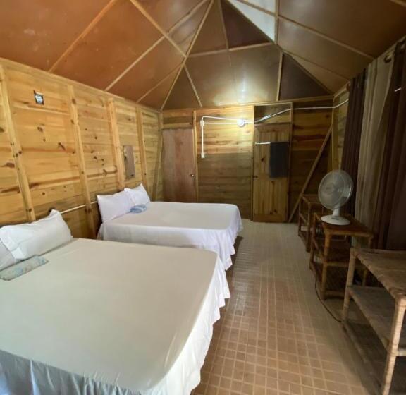 اتاق استاندارد سه نفره, Westport Cottage