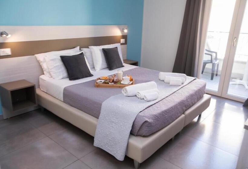 اتاق استاندارد, La Perla Amantea