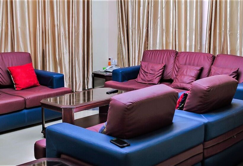 آپارتمان 1 خوابه با چشم‌انداز استخر, Beneville Hotel And Apartment