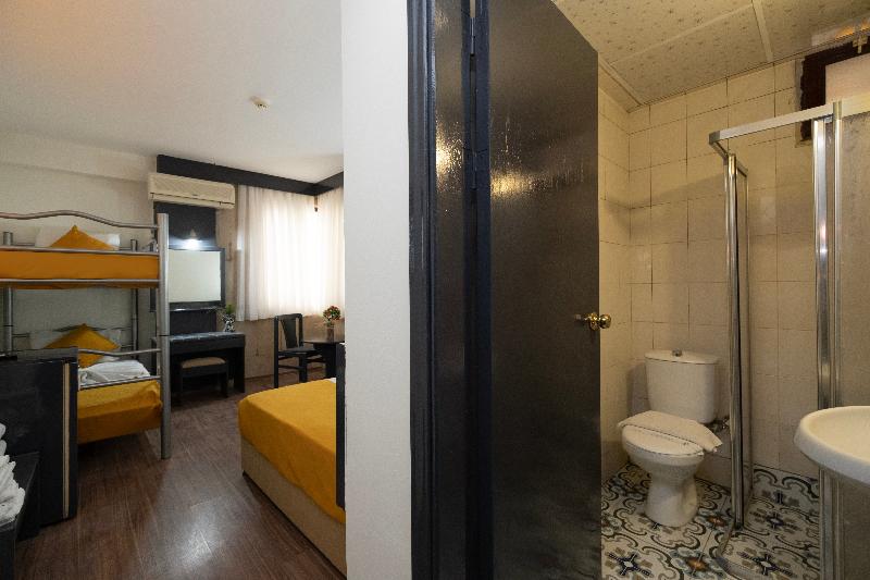 スタンダードトリプルルーム, B&b Hotel Rostock Hafen