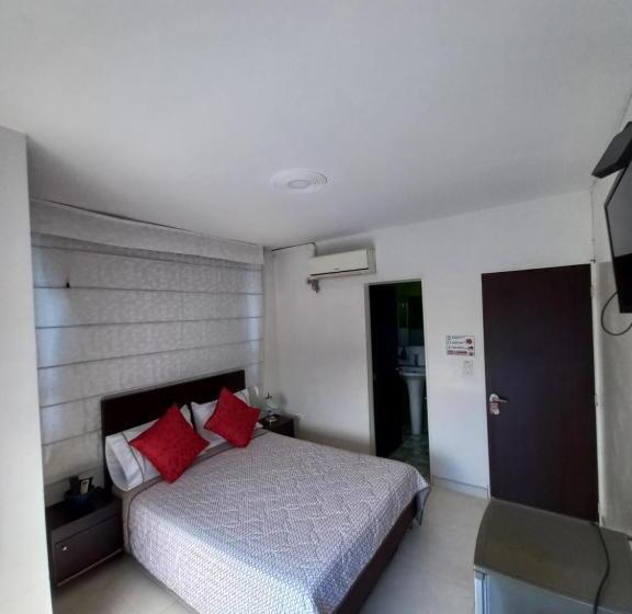 اتاق استاندارد یک نفره, Santa Teresita