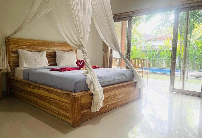 اتاق استاندارد با چشم‌انداز استخر, Arjuna Uluwatu Guest House