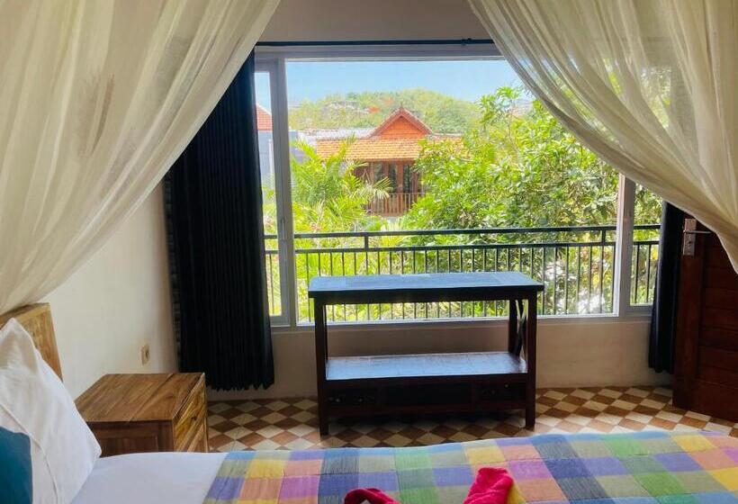 سوئیت جونیور با چشم‌انداز باغ, Arjuna Uluwatu Guest House