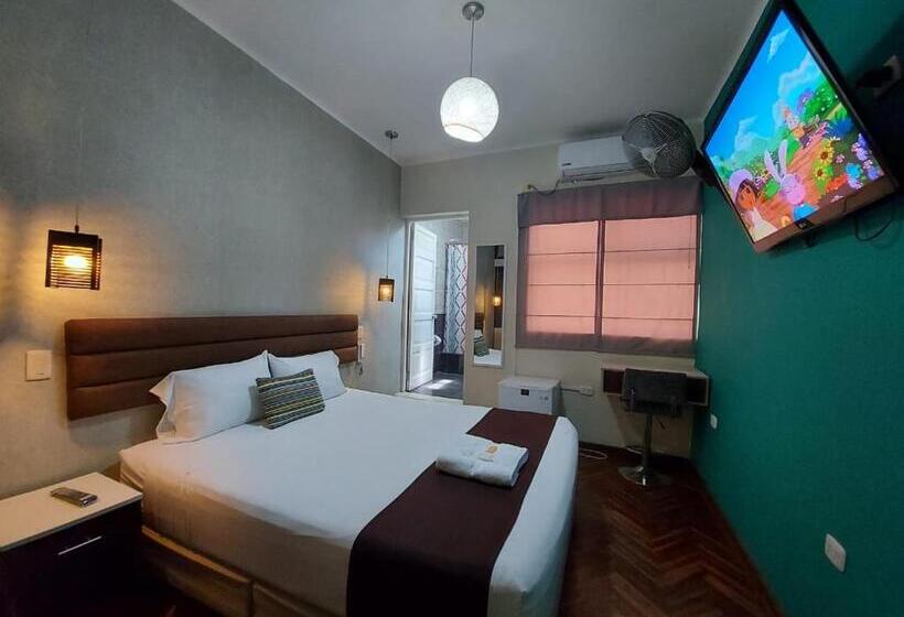 غرفة ديلوكس فردية, Hostal Atenea