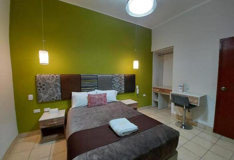 غرفة قياسية, Hostal Atenea