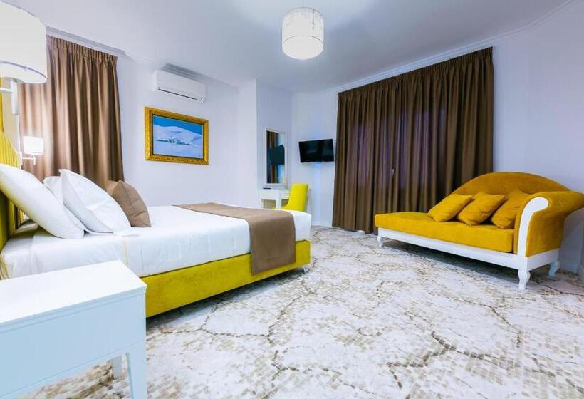 اتاق لوکس, Art Hotel Tirana