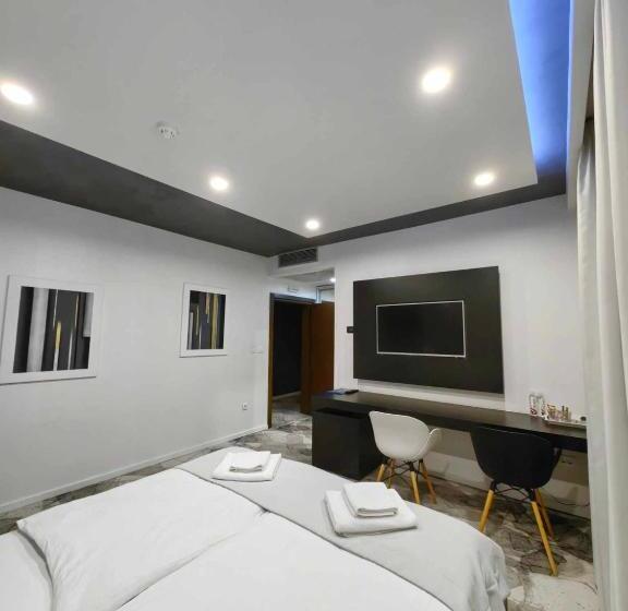 اتاق استاندارد, Biss