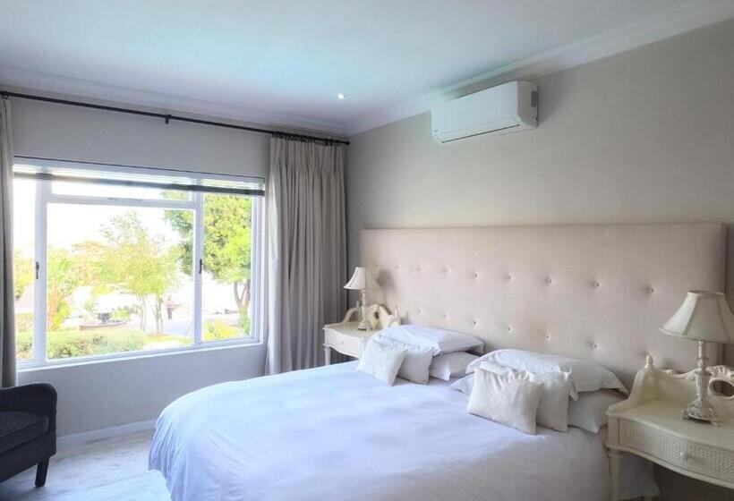 اتاق استاندارد, Thyme Wellness Spa And Guesthouse
