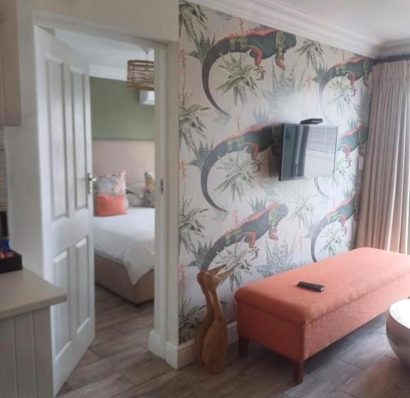 بانگلوی استاندارد, Thyme Wellness Spa And Guesthouse