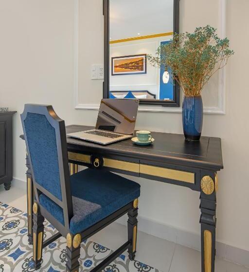 اتاق لوکس با چشم‌انداز استخر, Hoi An Blue Sky Boutique Hotel & Spa