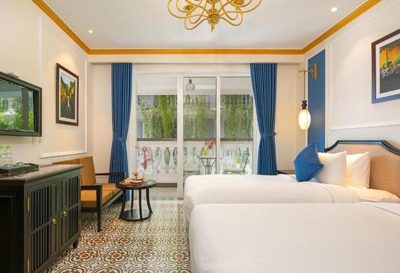 اتاق لوکس با چشم‌انداز استخر, Hoi An Blue Sky Boutique Hotel & Spa