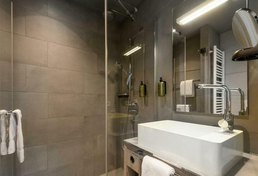 سوییت جونیور, Flightgate Munich Airport Hotel, A Member Of Radisson Individuals