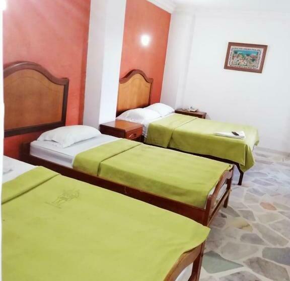 اتاق استاندارد سه نفره, Yorytania Boutique