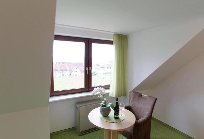 اتاق استاندارد سه نفره, Gästehaus Ainser