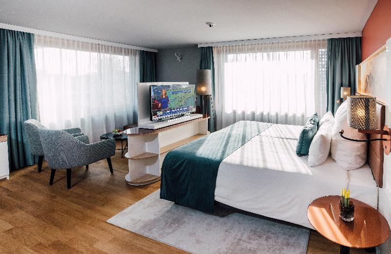 豪华三人间, Leonardo Hotel Zurich Airport