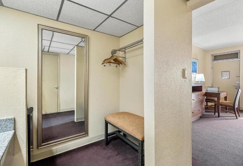 Номер Стандарт, Extended Stay Suites Cookeville   Tennessee Tech