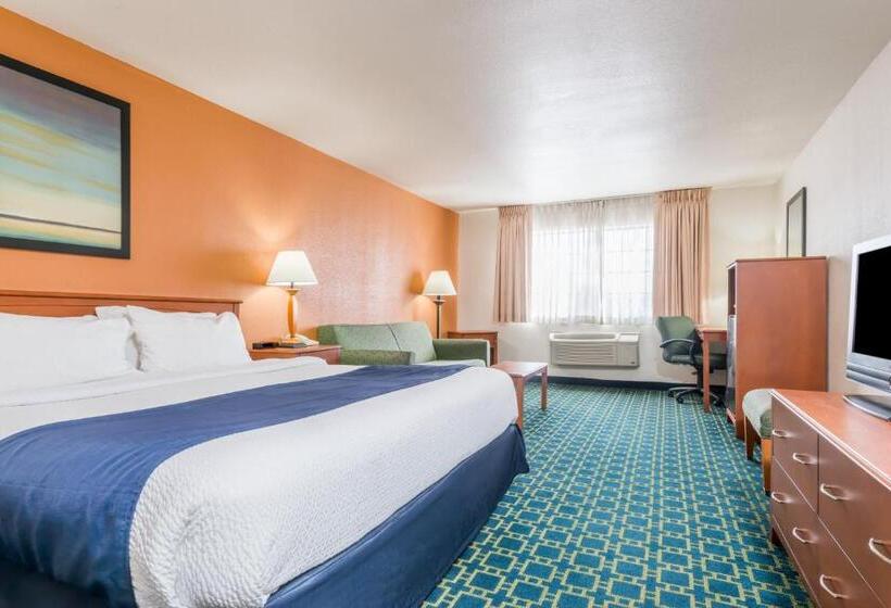 اتاق استاندارد با تخت بزرگ, Baymont By Wyndham Santa Fe