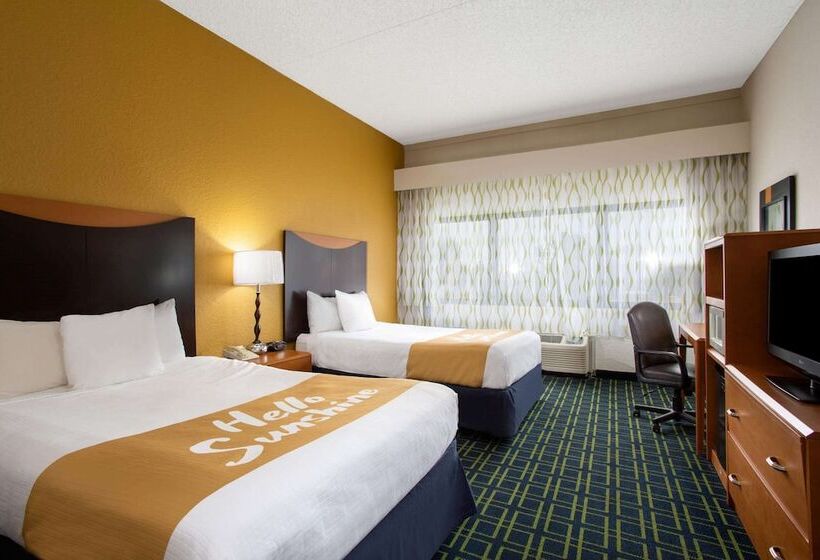 Standard Room 2 Double Beds, Days Inn By Wyndham Absecon Atlantic City Area