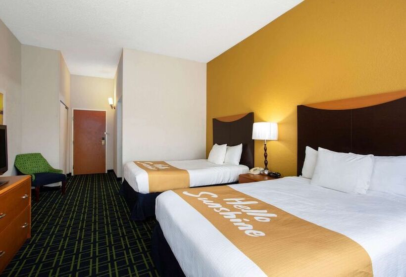 اتاق استاندارد با 2 تخت دوبل, Days Inn By Wyndham Absecon Atlantic City Area